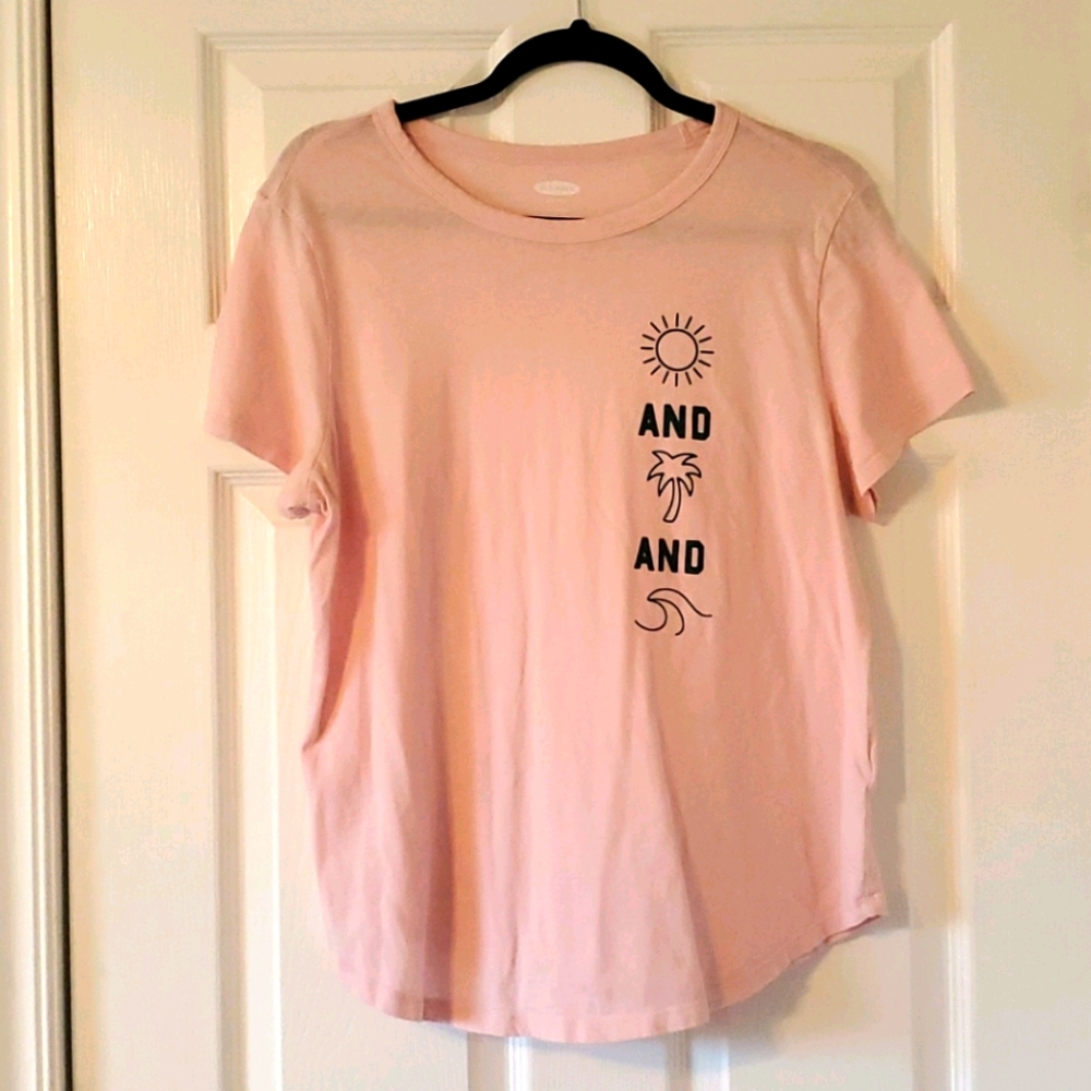 Women's Old Navy Pink T-Shirt Size L
